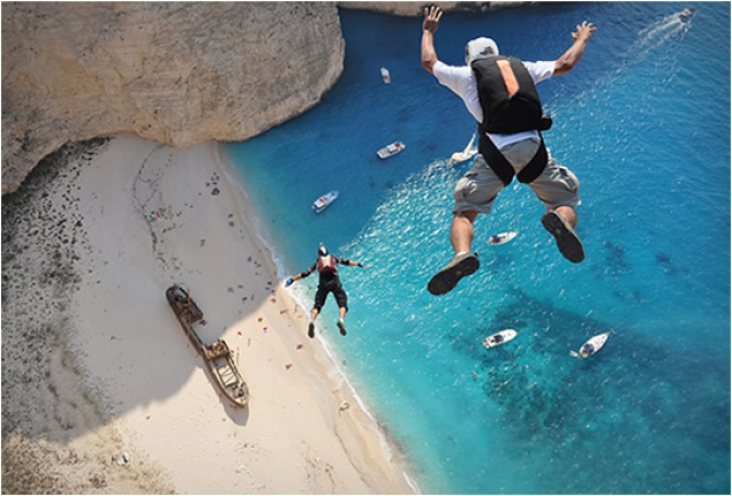 RED BULL ILLUME PHOTO CONTEST - Image
