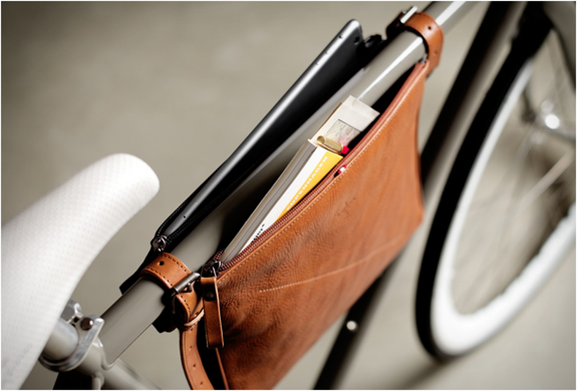 Frame Packs | By Hard Graft | Image