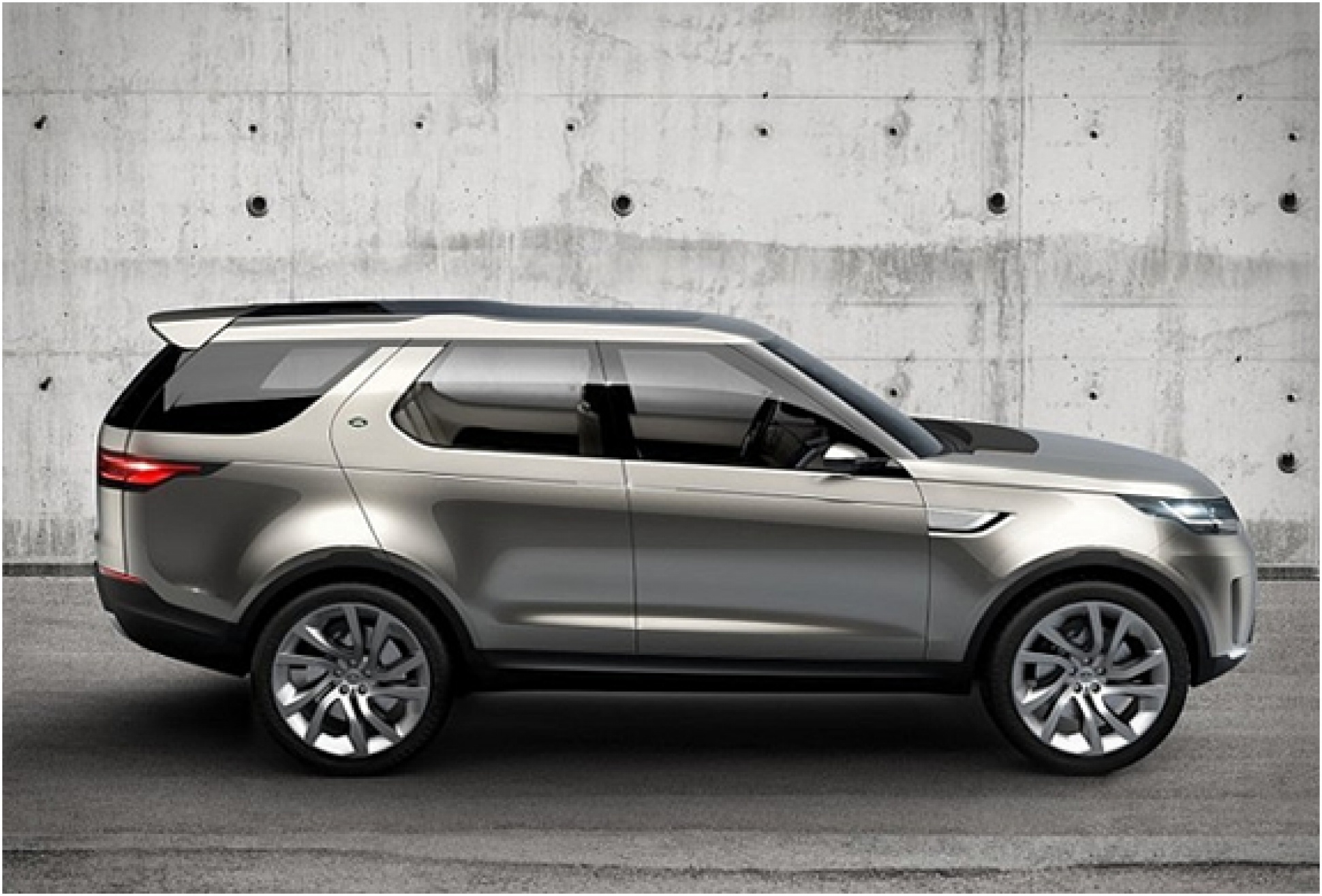Land Rover Discovery Vision | Image