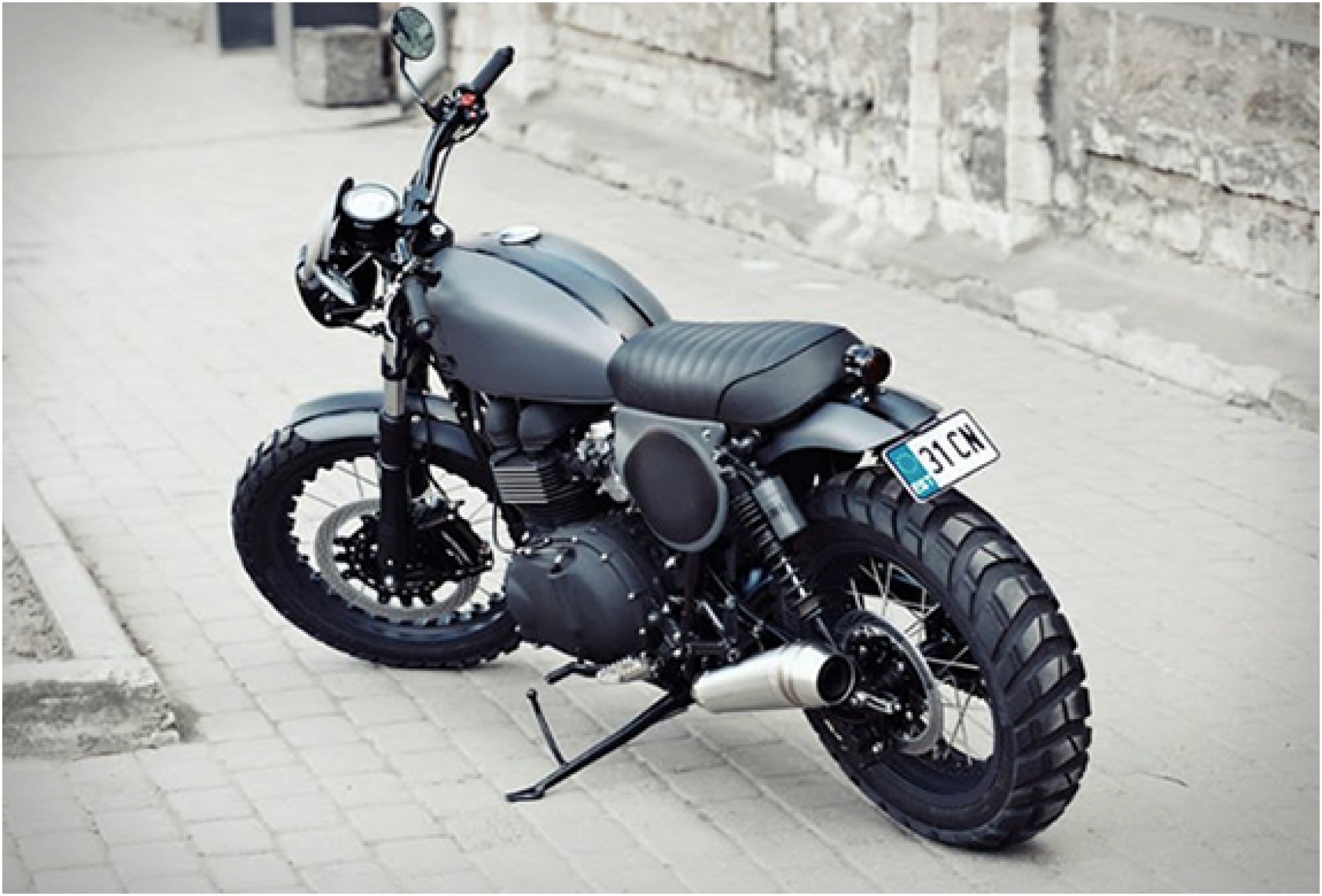 Triumph Bonneville T100 By Renard