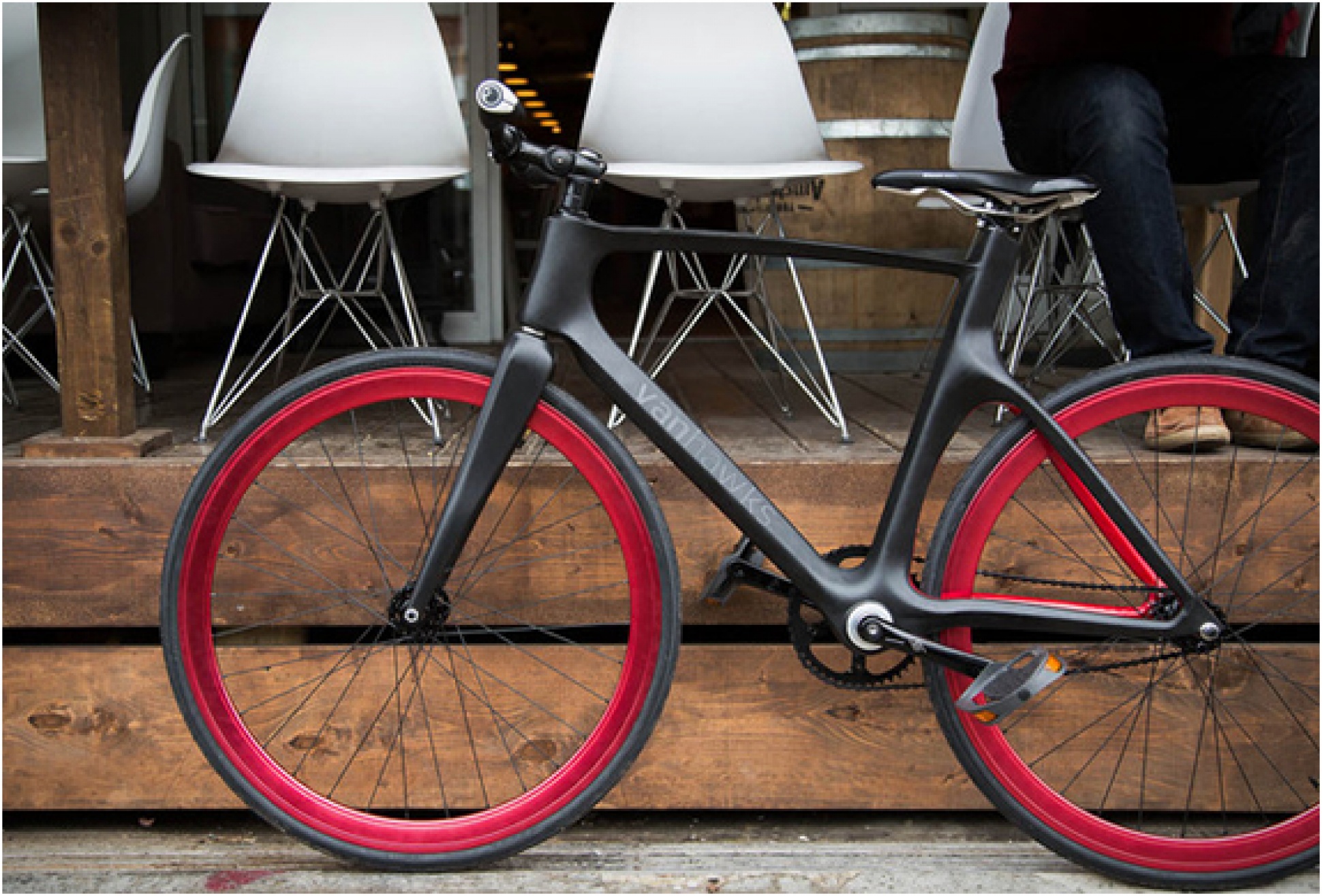Vanhawks Valour | Smart Carbon Bike | Image