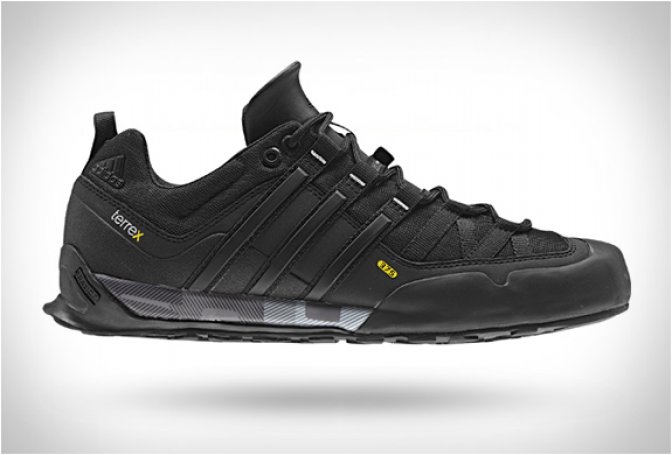 ADIDAS TERREX SOLO STEALTH - Image