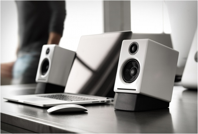 AUDIOENGINE A2+ DESKTOP SPEAKERS - Image