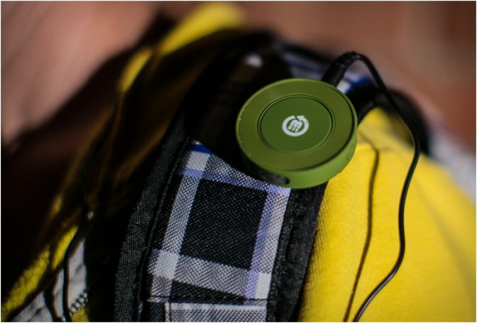 CLIPR | BLUETOOTH HEADPHONE ADAPTER - Image