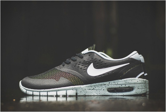 NIKE SB KOSTON 2 MAX | BLACK/VENOM GREEN - Image