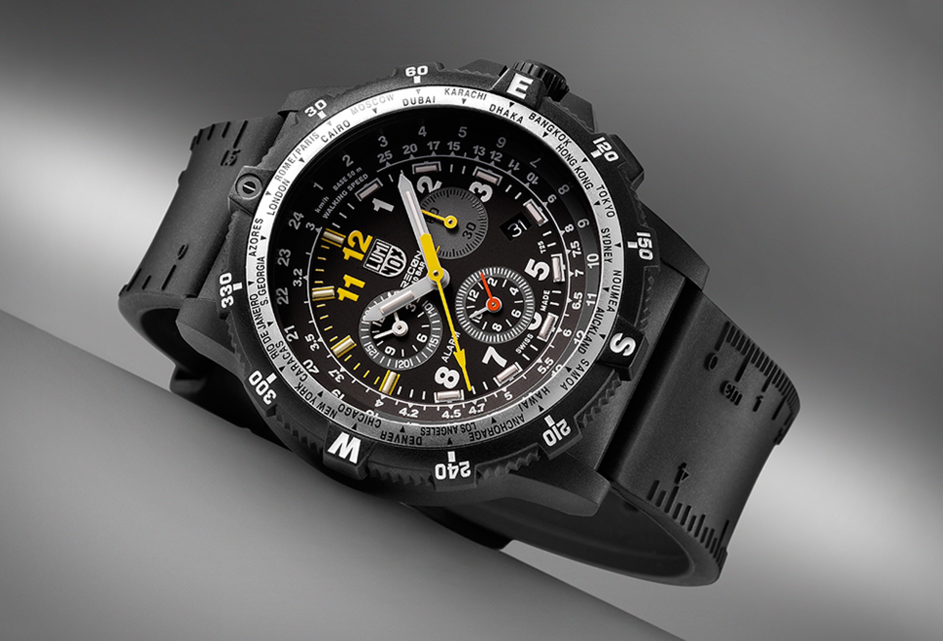 Luminox 8841 on sale