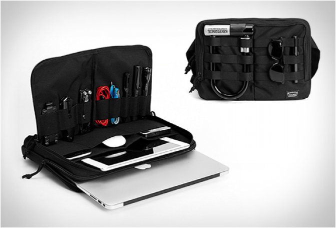 MACBOOK EDC KIT | BY CARGO WORKS - Image