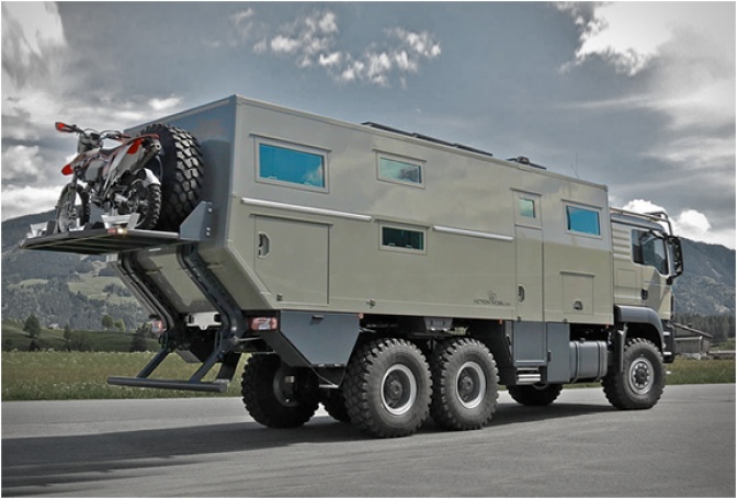 GLOBECRUISER MOTOR HOME - Image