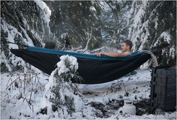 HOT TUB HAMMOCK - Image