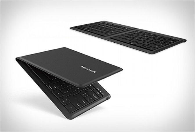 MICROSOFT UNIVERSAL FOLDABLE KEYBOARD - Image