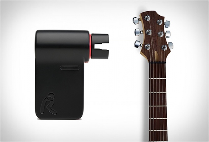 ROADIE | AUTOMATIC GUITAR TUNER - Image
