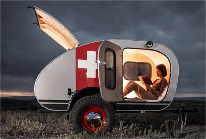 VINTAGE OVERLAND TRAILER - Image