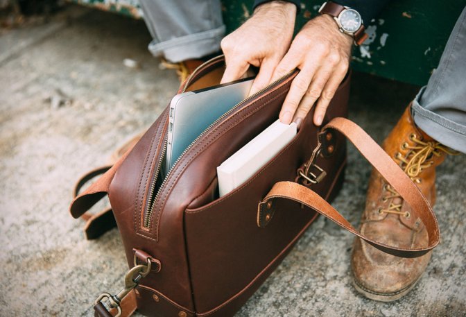ZIP-TOP BRIEFCASE - Image