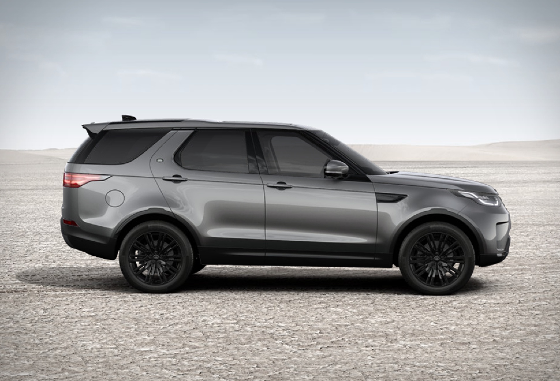 2017 Land Rover Discovery | Image
