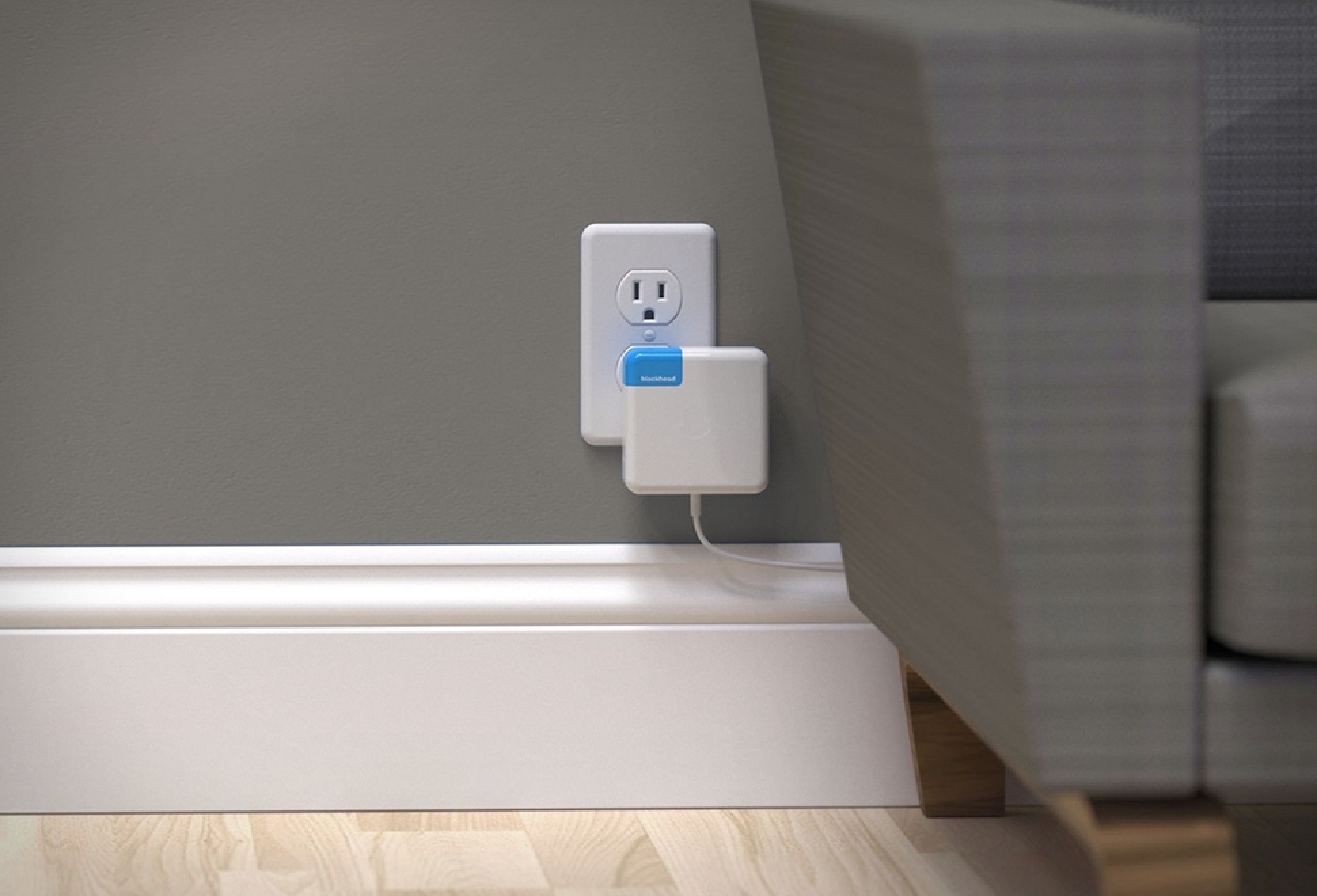 Blockhead Side-Facing Plug | Image