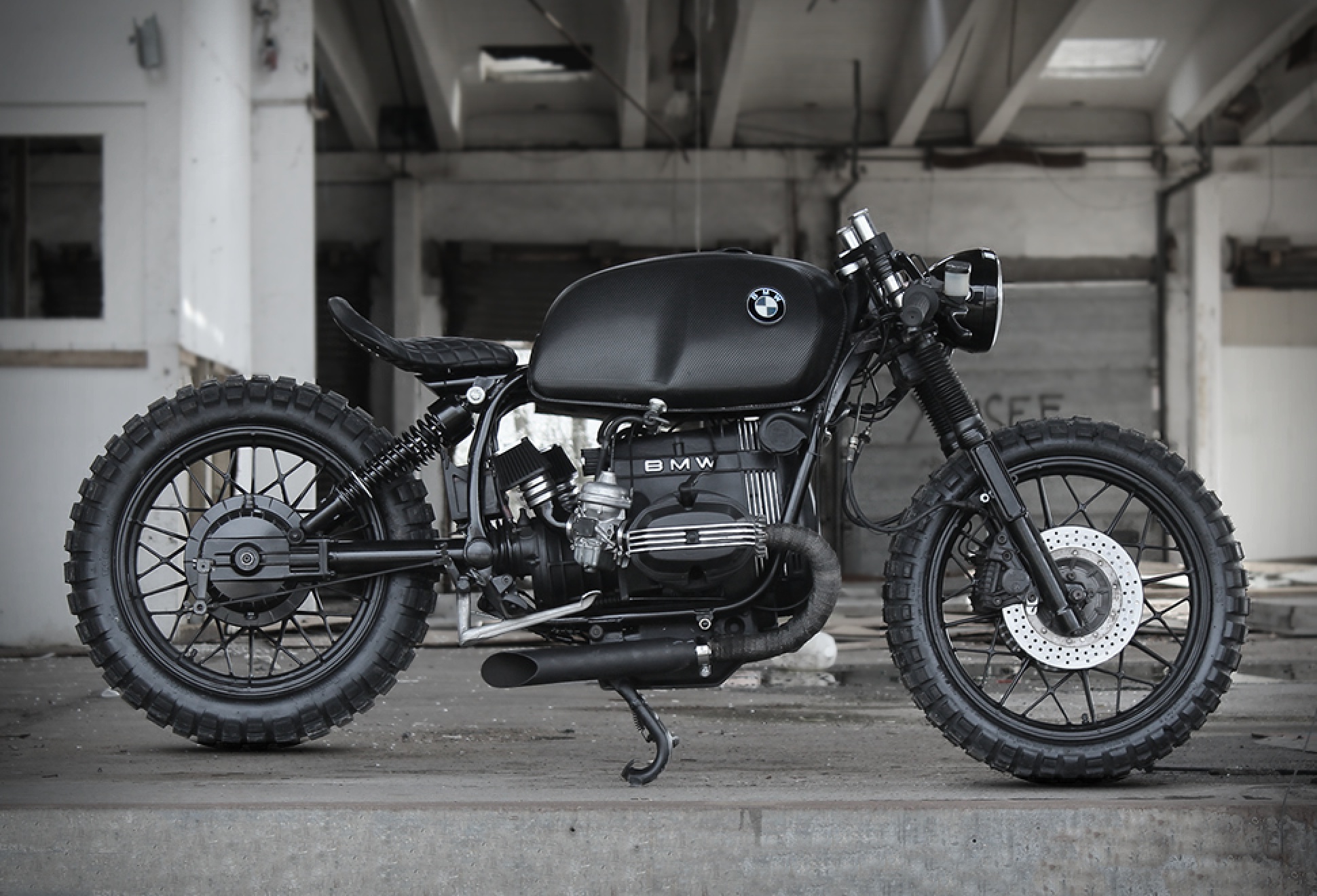 BMW R100S Black Baron | Image