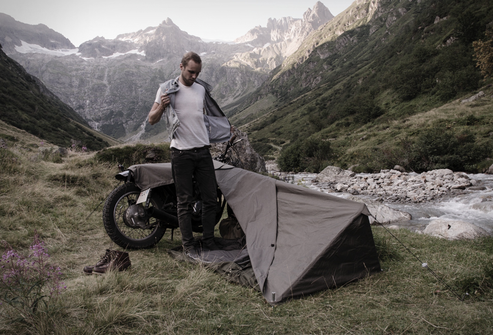 Motorcycle Bivouac | Image