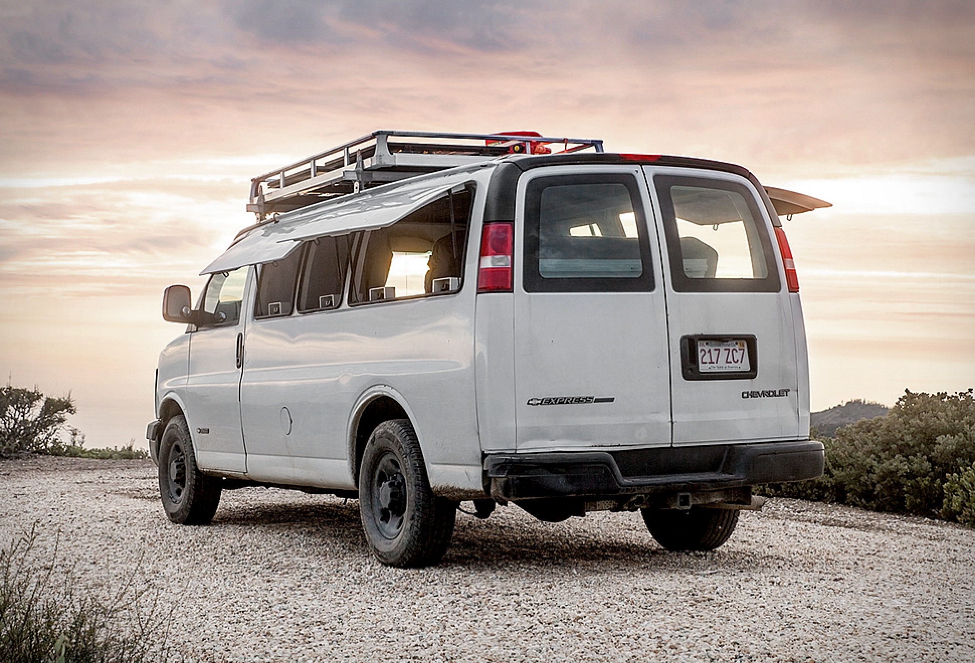 Vanual Camping Van | Image
