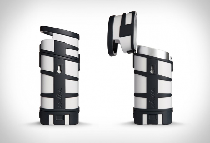 ADVENTURER PORTABLE MICROWAVE - Image