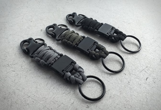 ARKTYPE PARACORD KEYCHAIN - Image