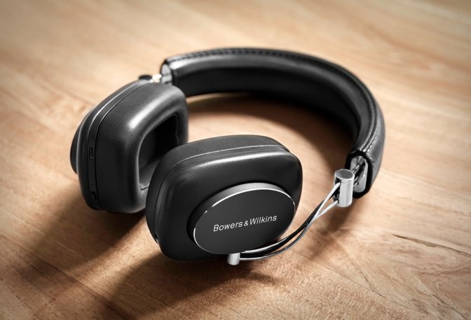 Bowers & Wilkins P7 Wireless Headphones - Image