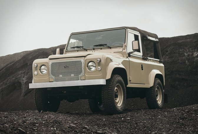 LAND ROVER D90 HERITAGE - Image