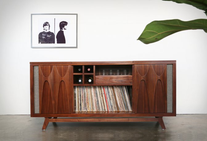 Luno Record & Whiskey Console - Image