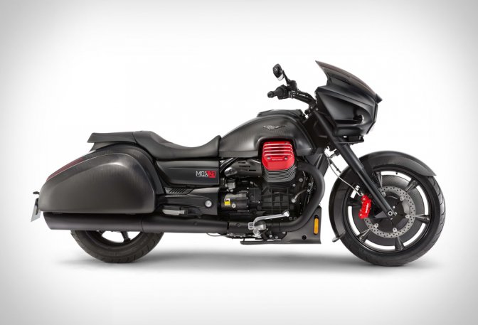 Moto Guzzi MGX-21 Flying Fortress - Image