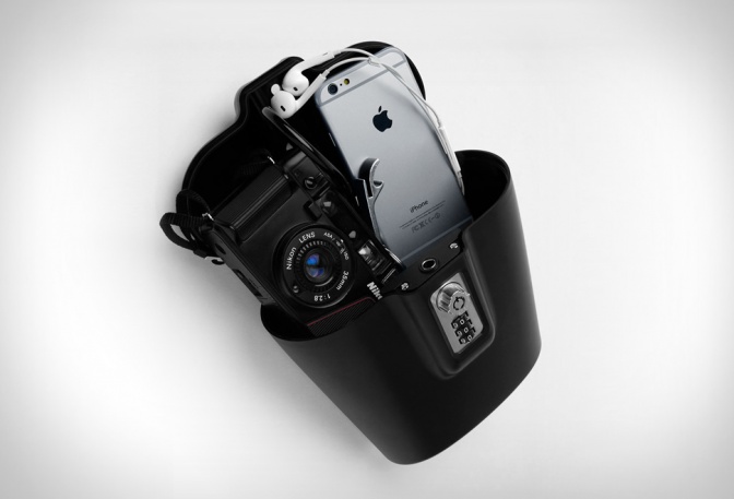 SAFEGO PORTABLE SAFE - Image