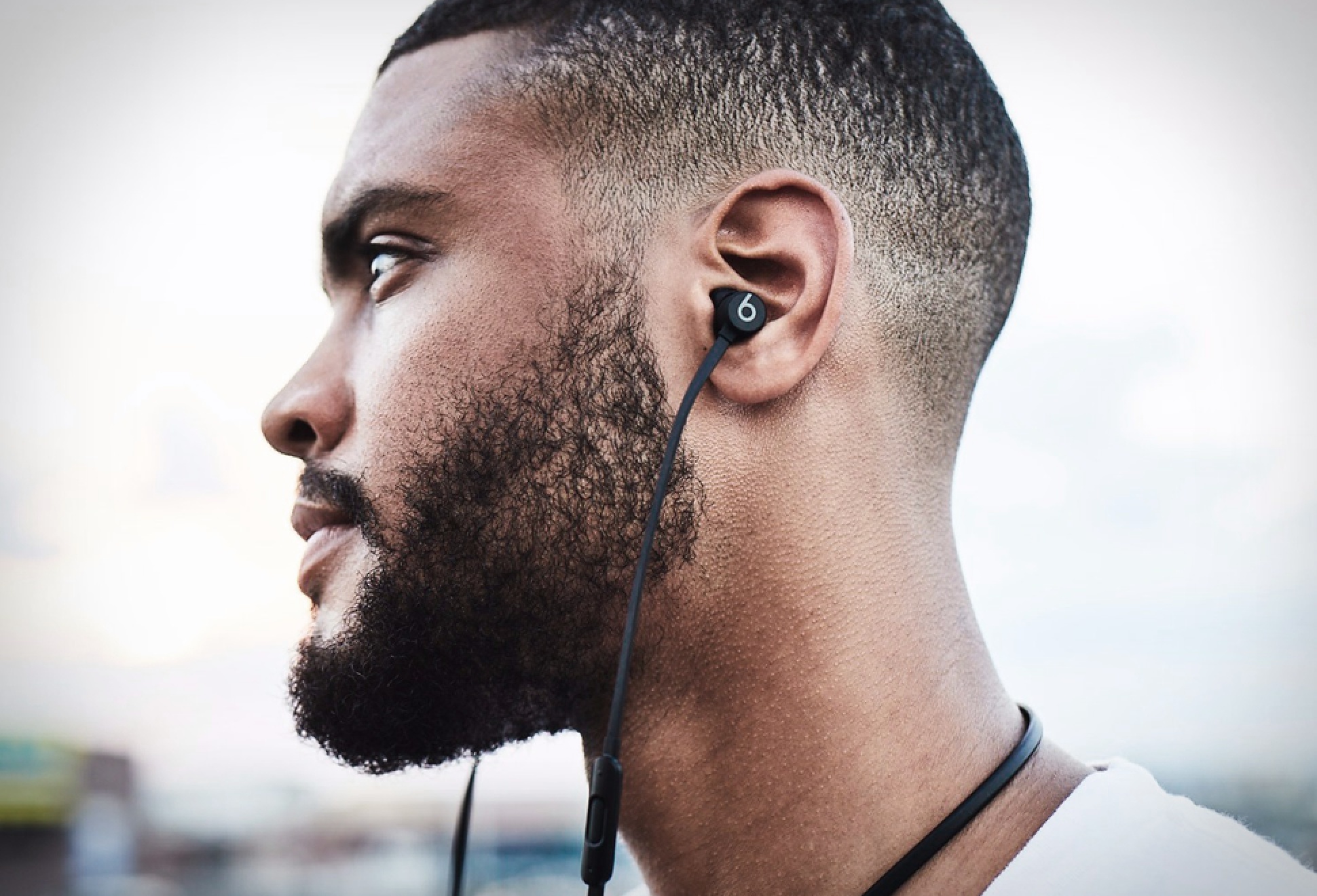 BeatsX Wireless Earphones | Image