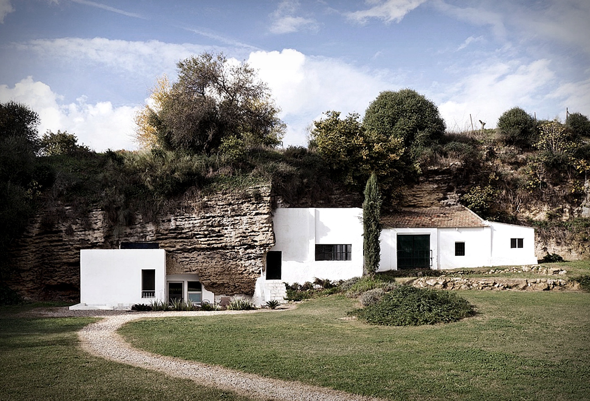 Cave House | Image