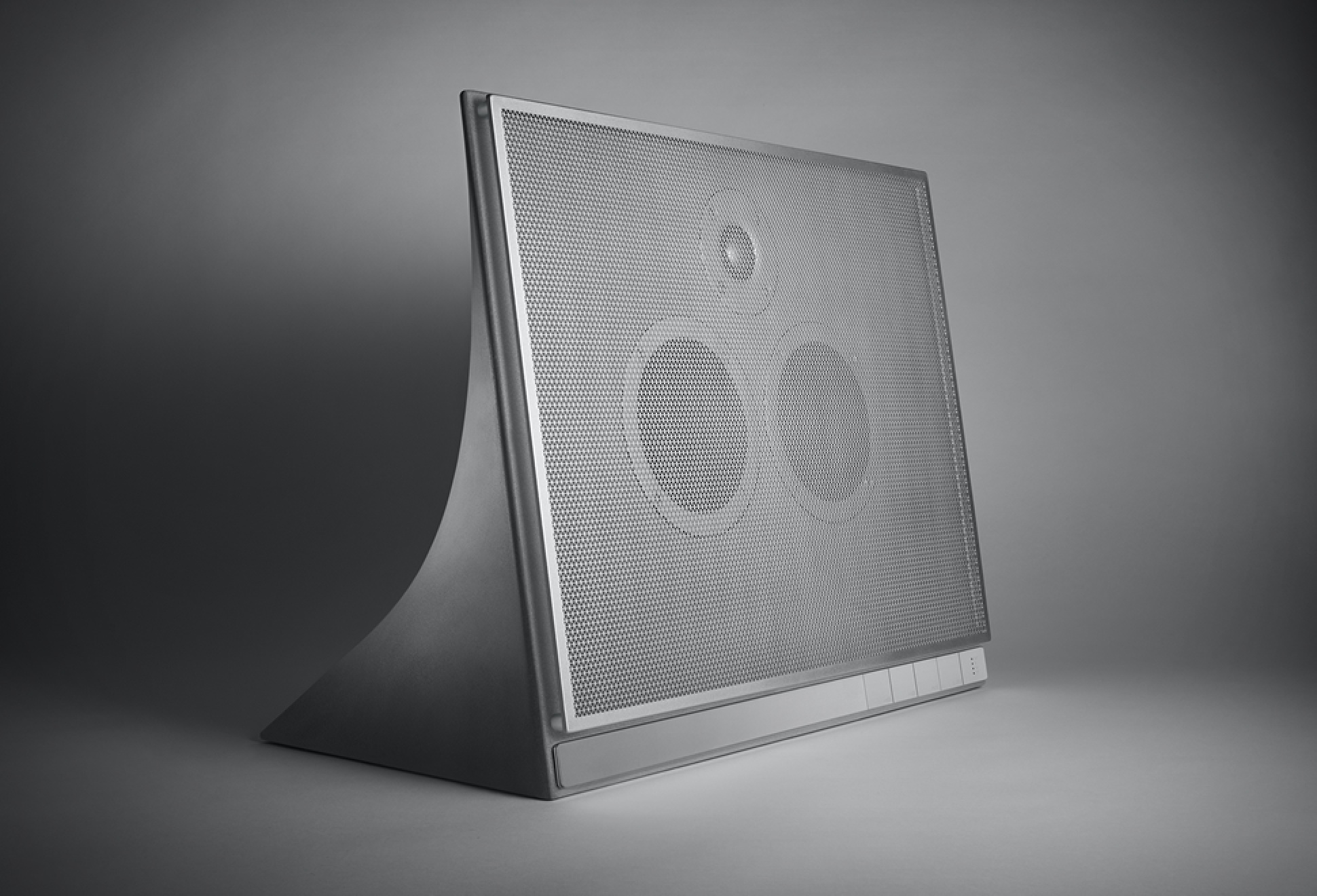 Master & Dynamic Wireless Speaker | Image