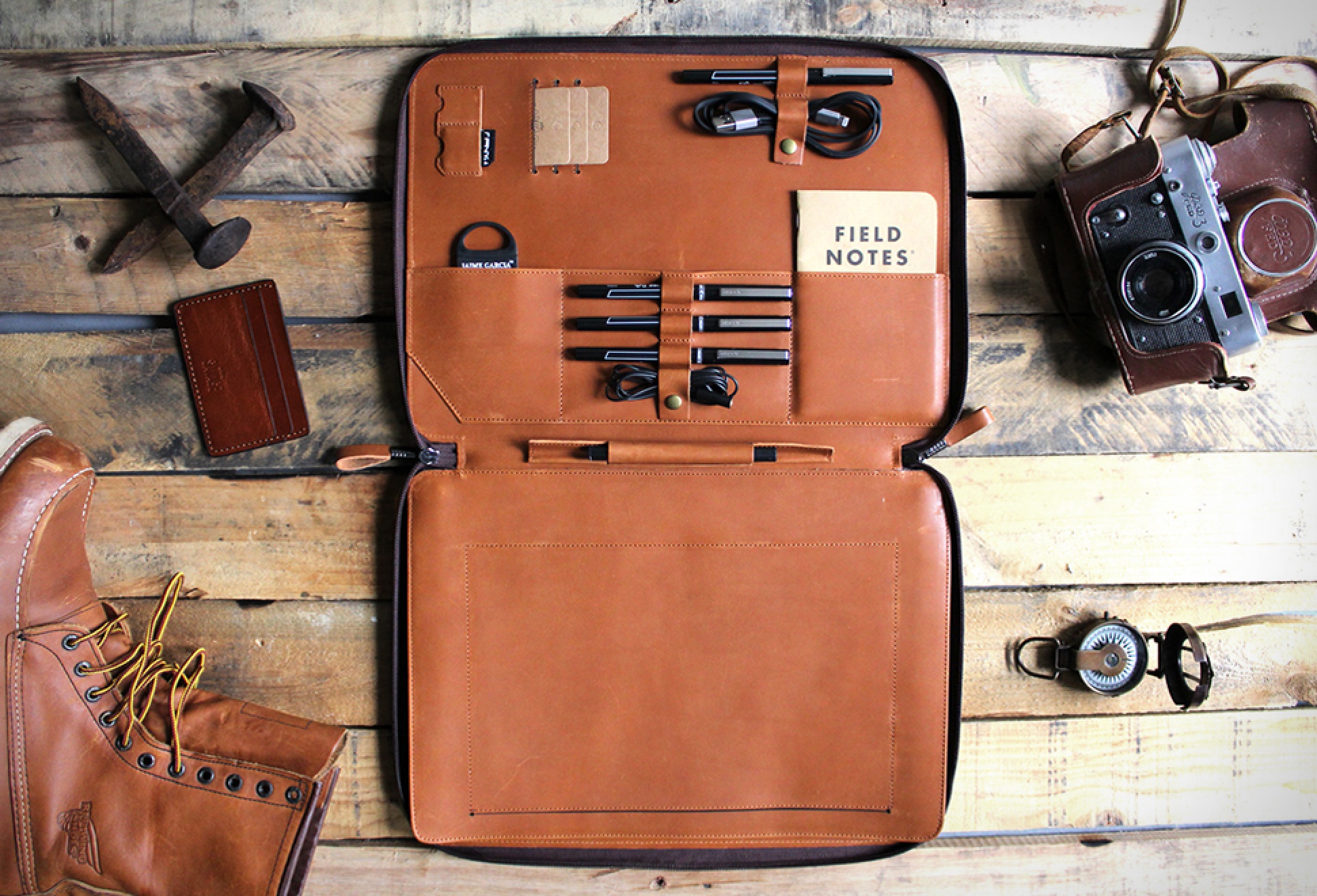 Savage Supply Macbook Organizer | Image