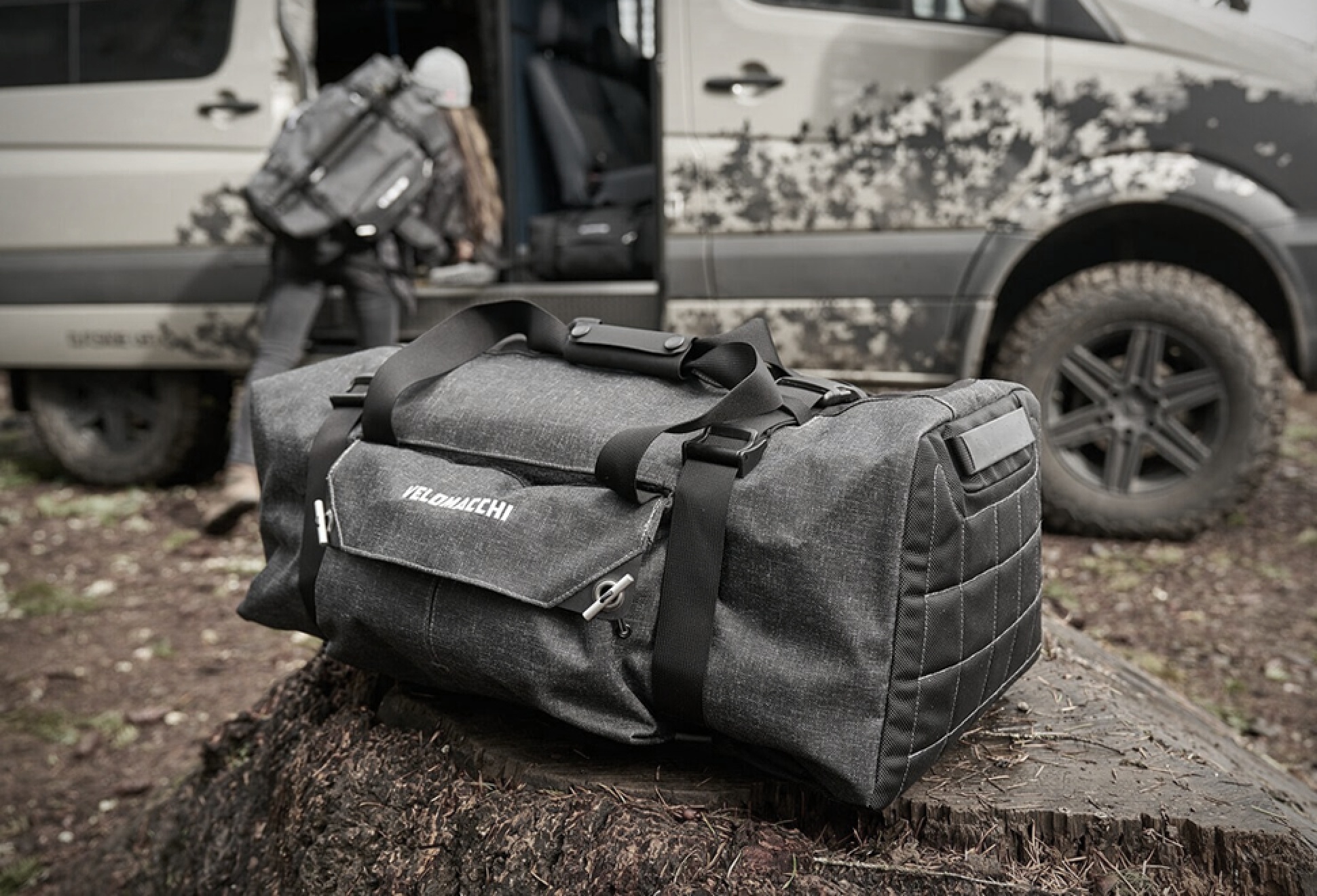 Velomacchi Hybrid Duffel Pack | Image