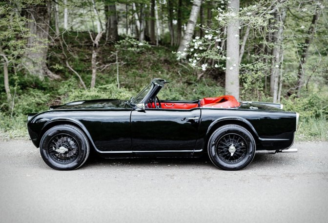 1961 Triumph TR4 - Image