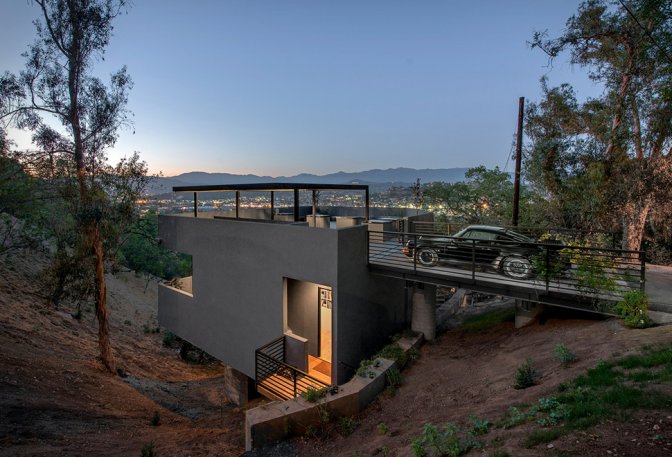 CAR PARK HOUSE - Image