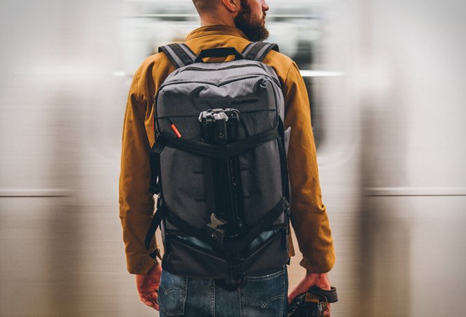 MANFROTTO MANHATTAN CAMERA BACKPACK - Image