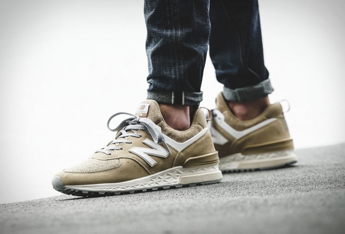 NEW BALANCE 574 SPORT SUEDE - Image