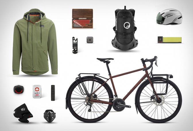 NOVEMBER 2017 BIKE COMMUTER GEAR - Image