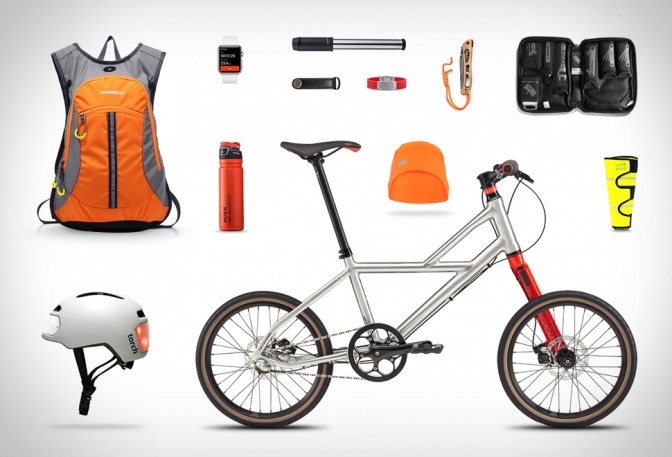 SEPTEMBER 2017 BIKE COMMUTER GEAR - Image