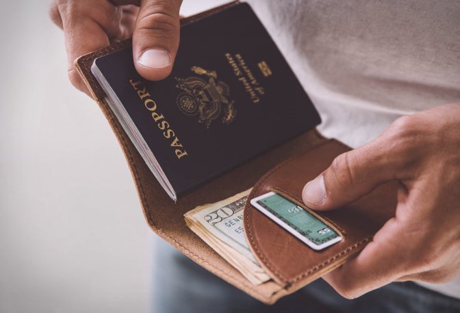 WHIPPING POST PASSPORT WALLET - Image