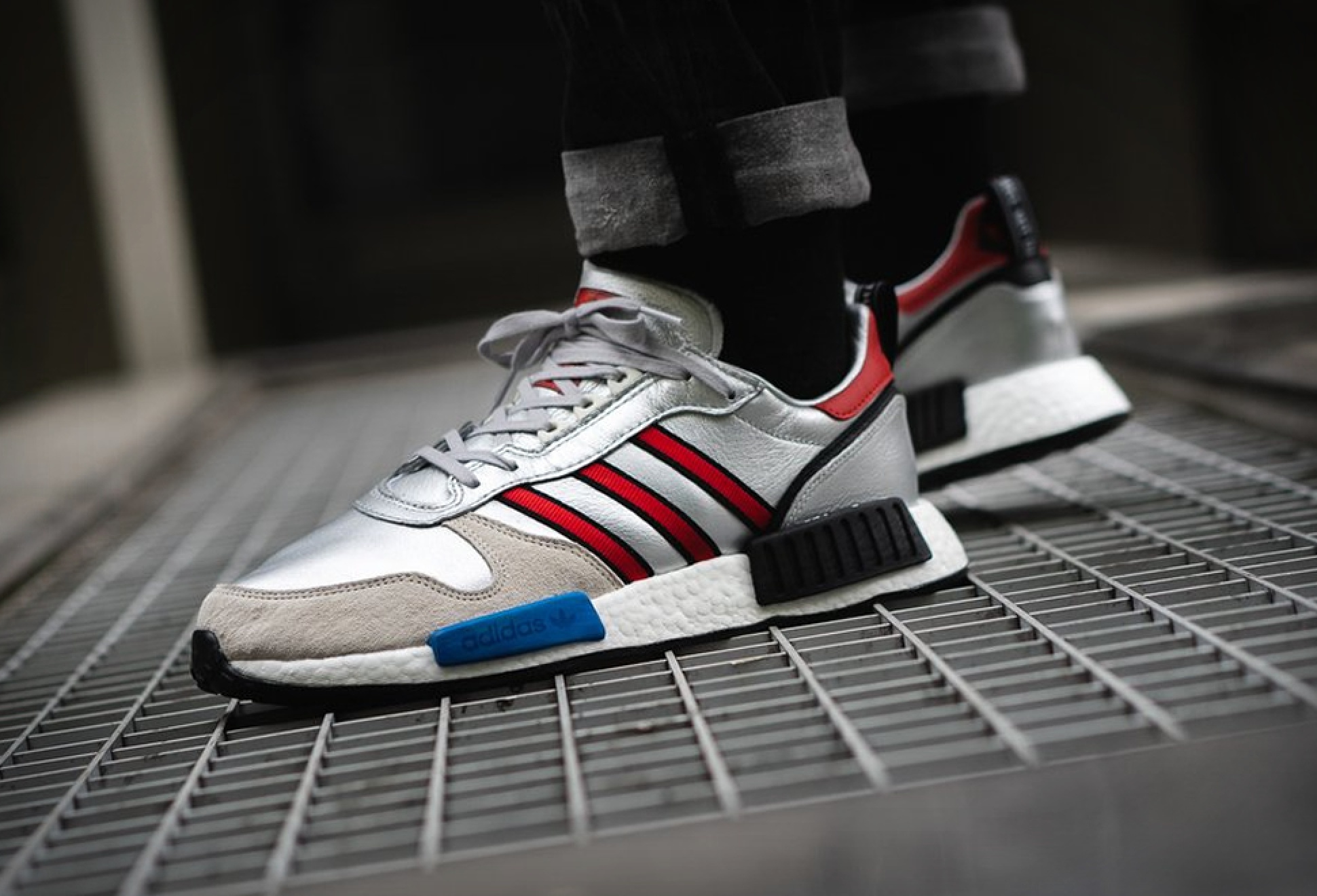 Adidas nmd r1 rising star online