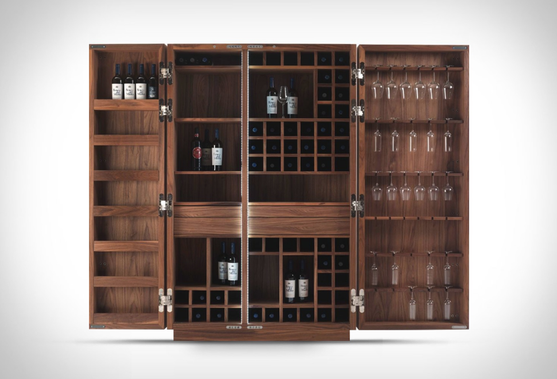 Cambusa Wine Cabinet | Image