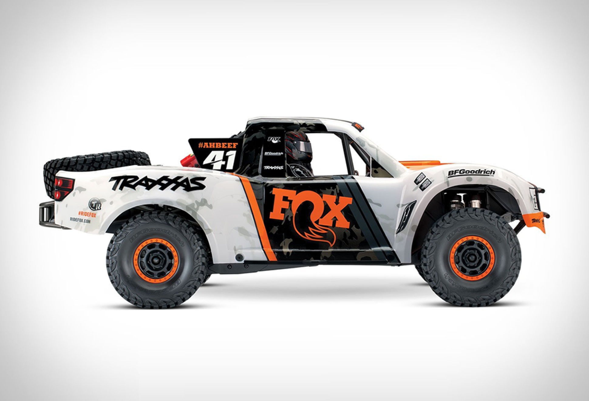 Traxxas unlimited desert racer on sale