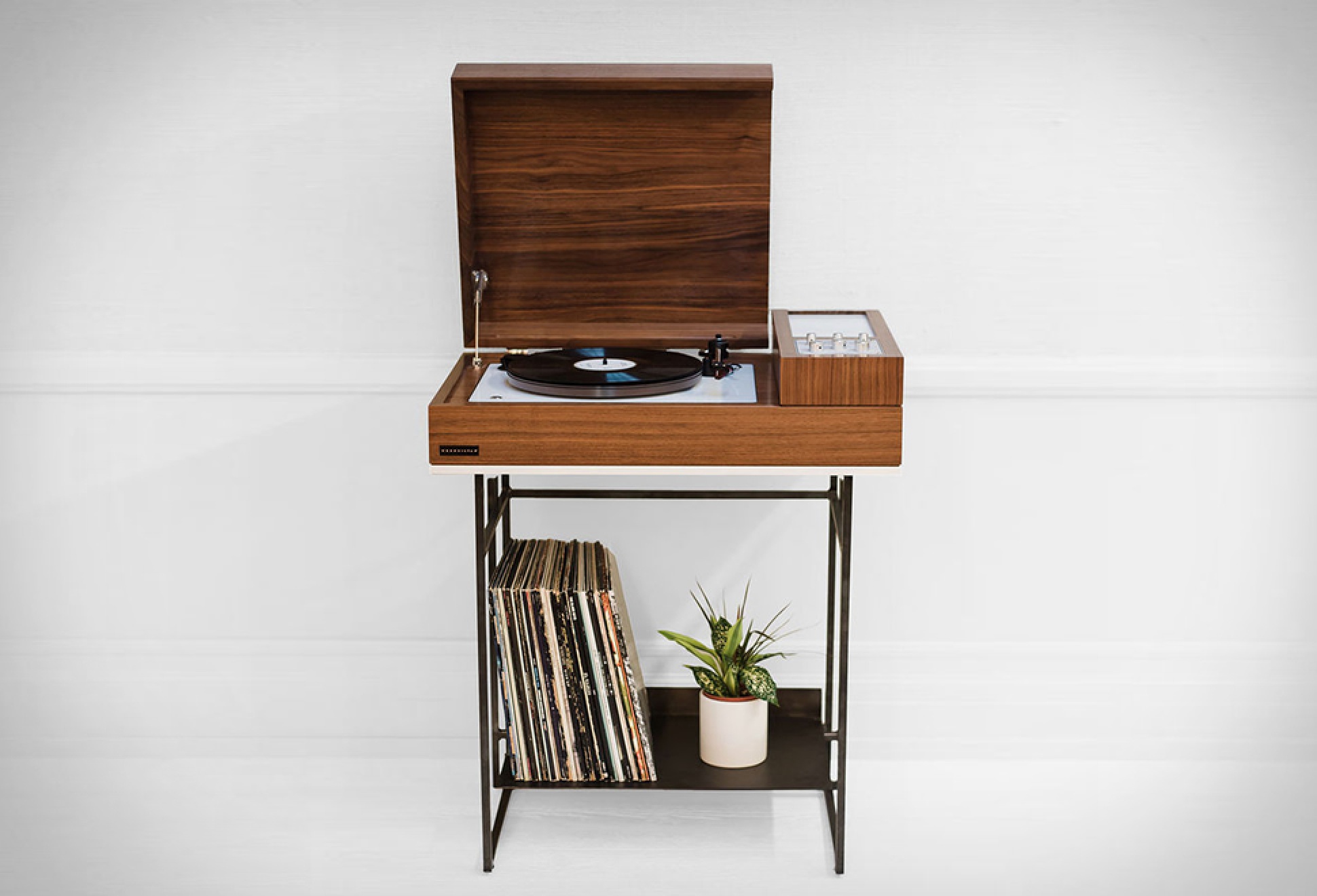 Wrensilva x Sonos Loft Record Console | Image