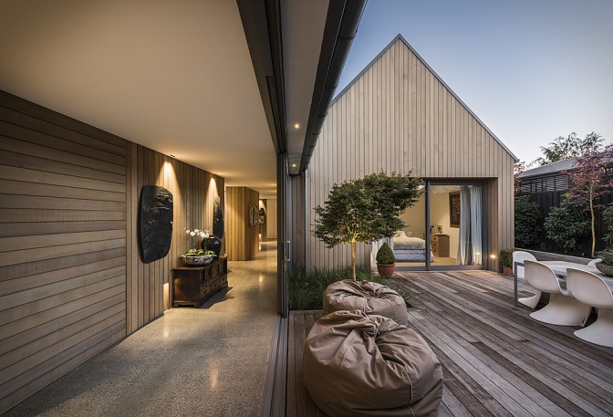 CHRISTCHURCH HOUSE - Image