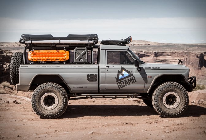 ROAMR JEEP GLADIATOR TOMAHAWK - Image
