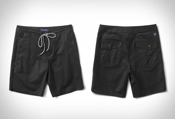 LAYOVER STRETCH TRAVEL SHORTS - Image
