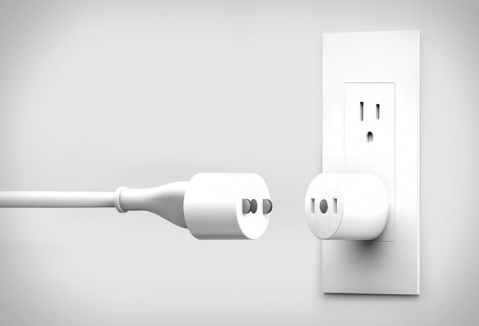 TUG MAGNETIC BREAKAWAY PLUG - Image