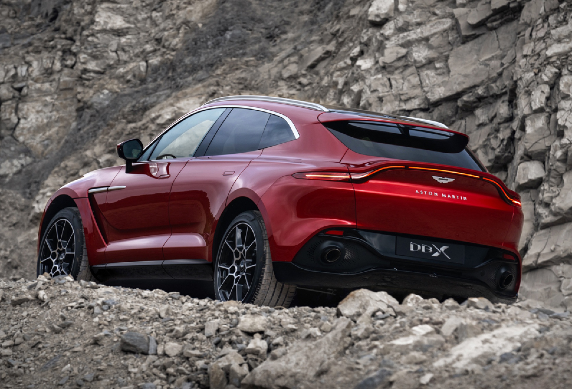 Aston Martin DBX | Image
